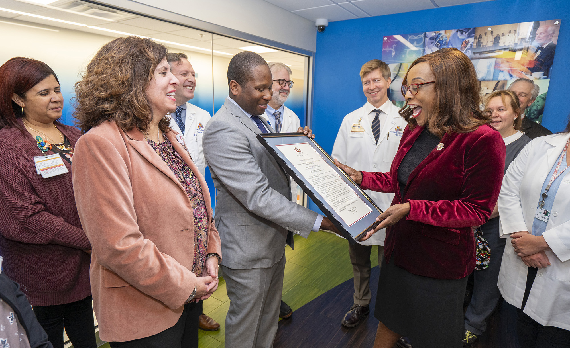Senator Williams Graves Visit To Nuss Center (13)